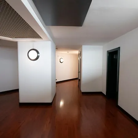 225 - La Corte Luxury Apartment, Centro Citta Con Vista Panoramica E Parcheggio Privato Gratuito Incluso Genua