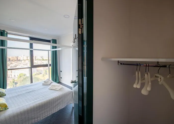 225 - La Corte Luxury Apartment, Centro Citta Con Vista Panoramica E Parcheggio Privato Gratuito Incluso Apartmán Janov