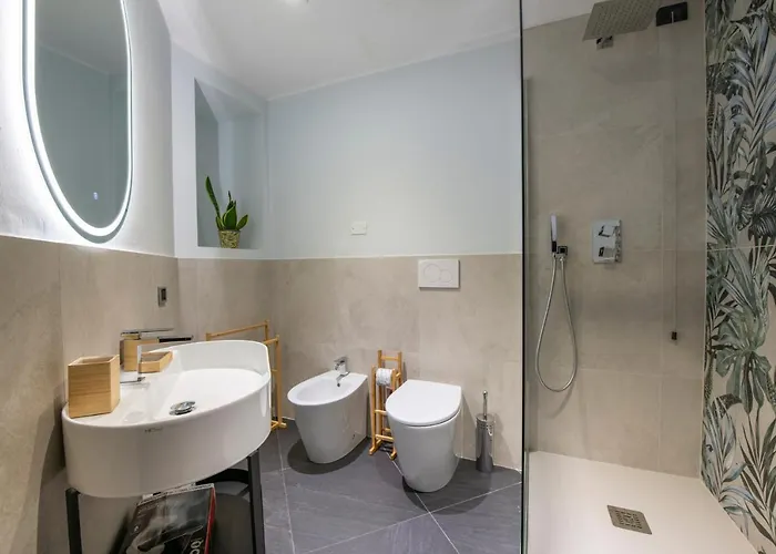 225 - La Corte Luxury Apartment, Centro Citta Con Vista Panoramica E Parcheggio Privato Gratuito Incluso 아파트 *