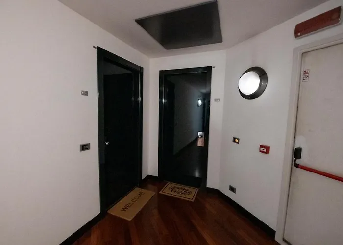 225 - La Corte Luxury Apartment, Centro Citta Con Vista Panoramica E Parcheggio Privato Gratuito Incluso 아파트 *