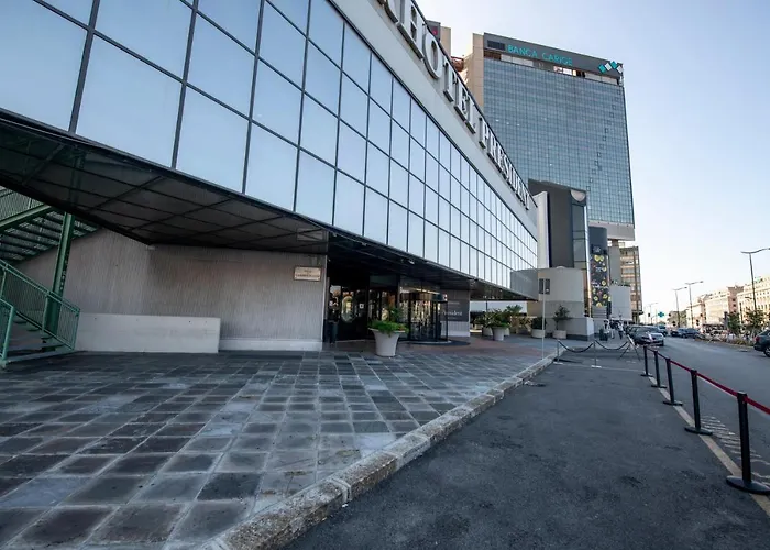225 - La Corte Luxury Apartment, Centro Citta Con Vista Panoramica E Parcheggio Privato Gratuito Incluso * Janov