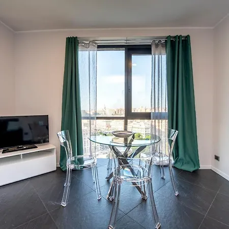 225 - La Corte Luxury Apartment, Centro Citta Con Vista Panoramica E Parcheggio Privato Gratuito Incluso Apartamento *