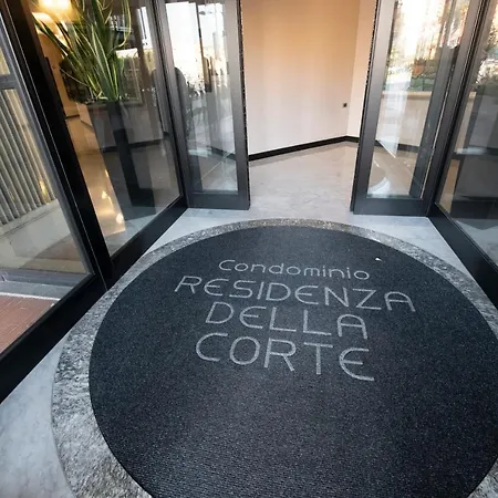 225 - La Corte Luxury Apartment, Centro Citta Con Vista Panoramica E Parcheggio Privato Gratuito Incluso Apartamento *